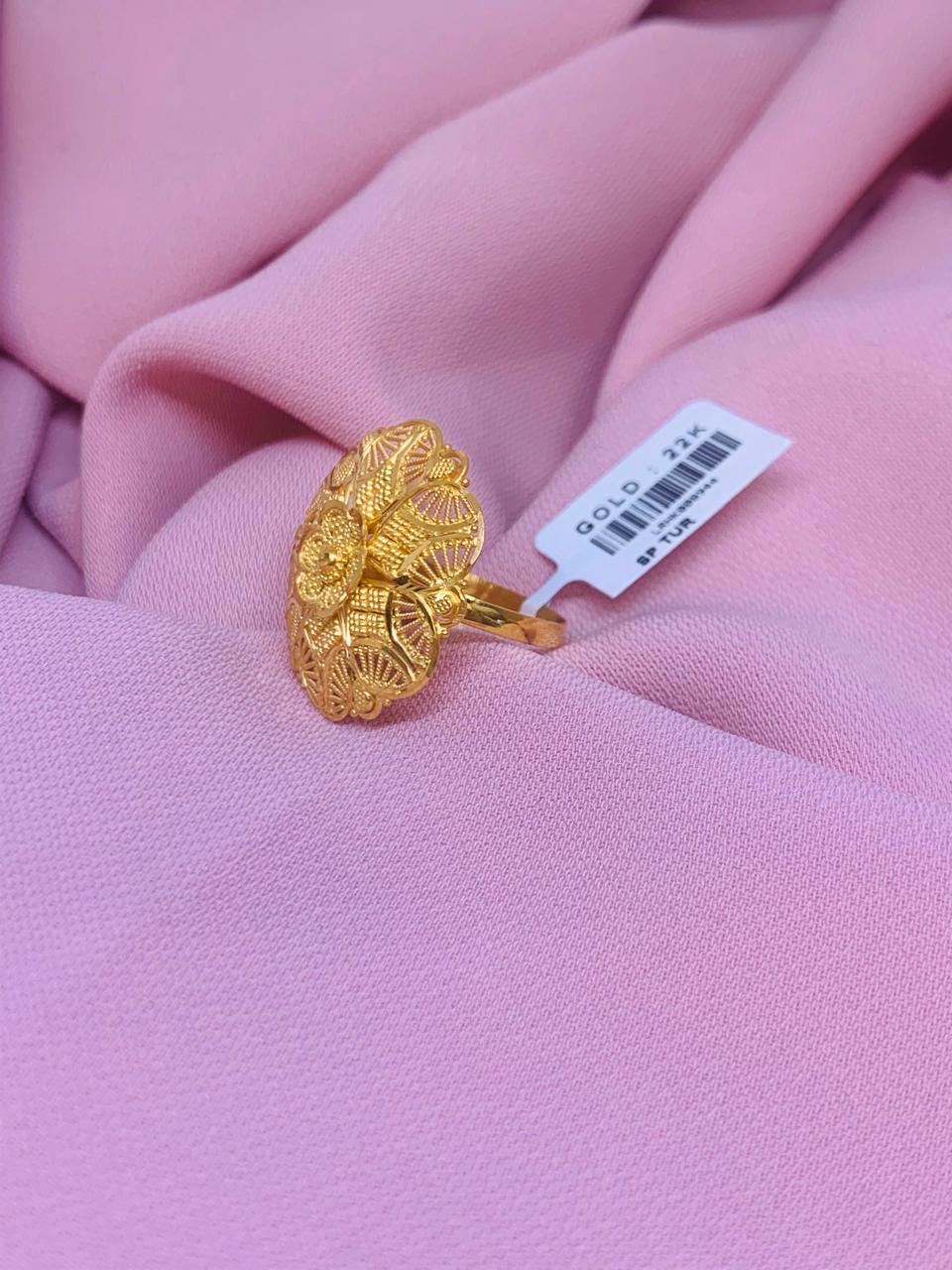 Ladies Ring