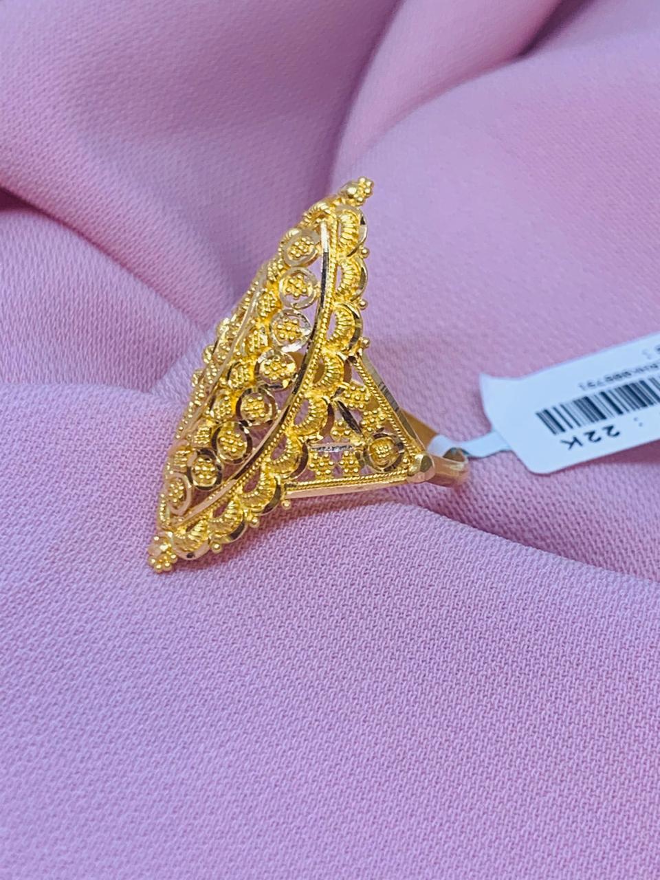 Ladies Ring