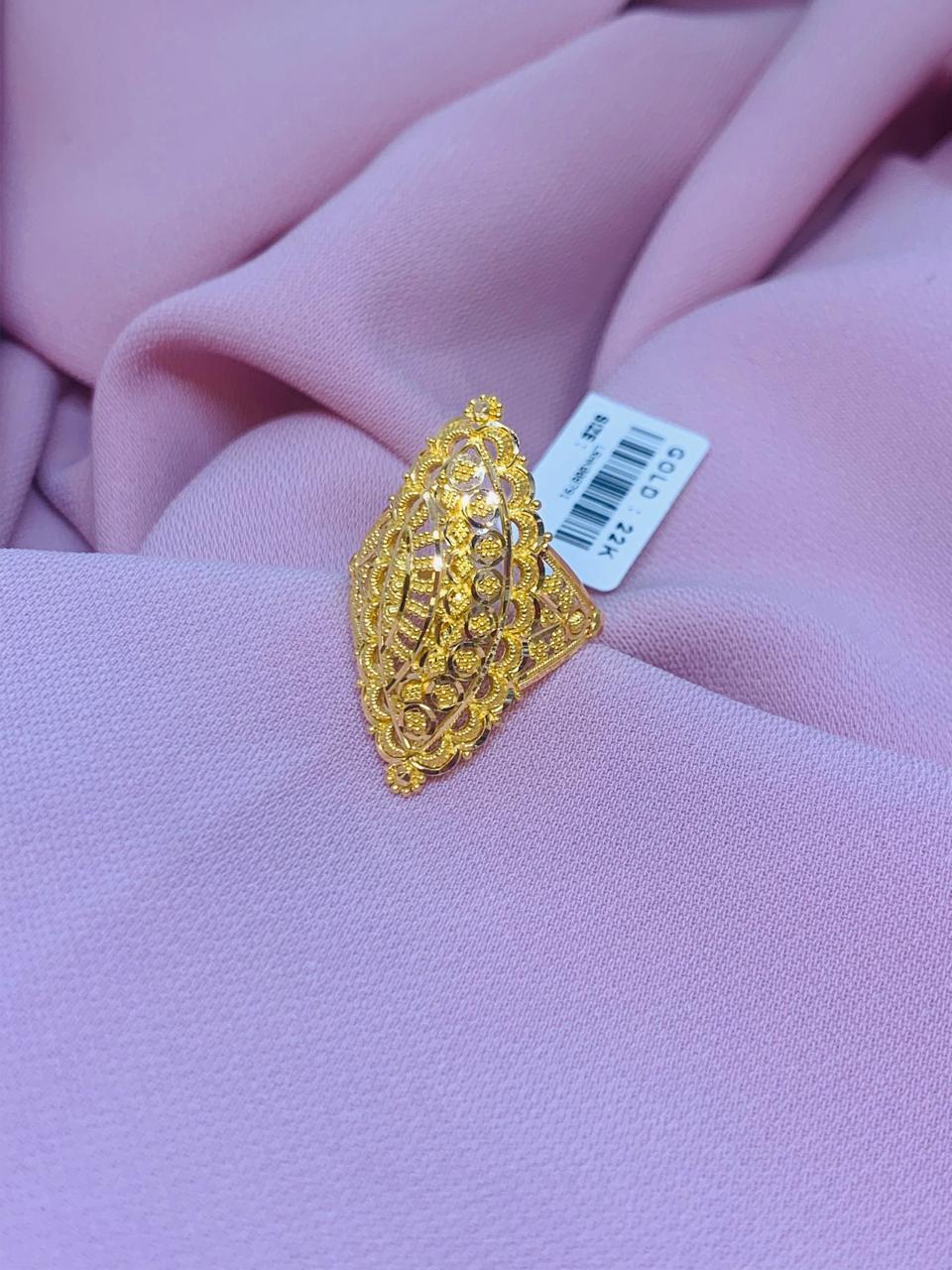 Ladies Ring