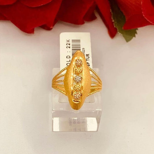 Ladies Ring