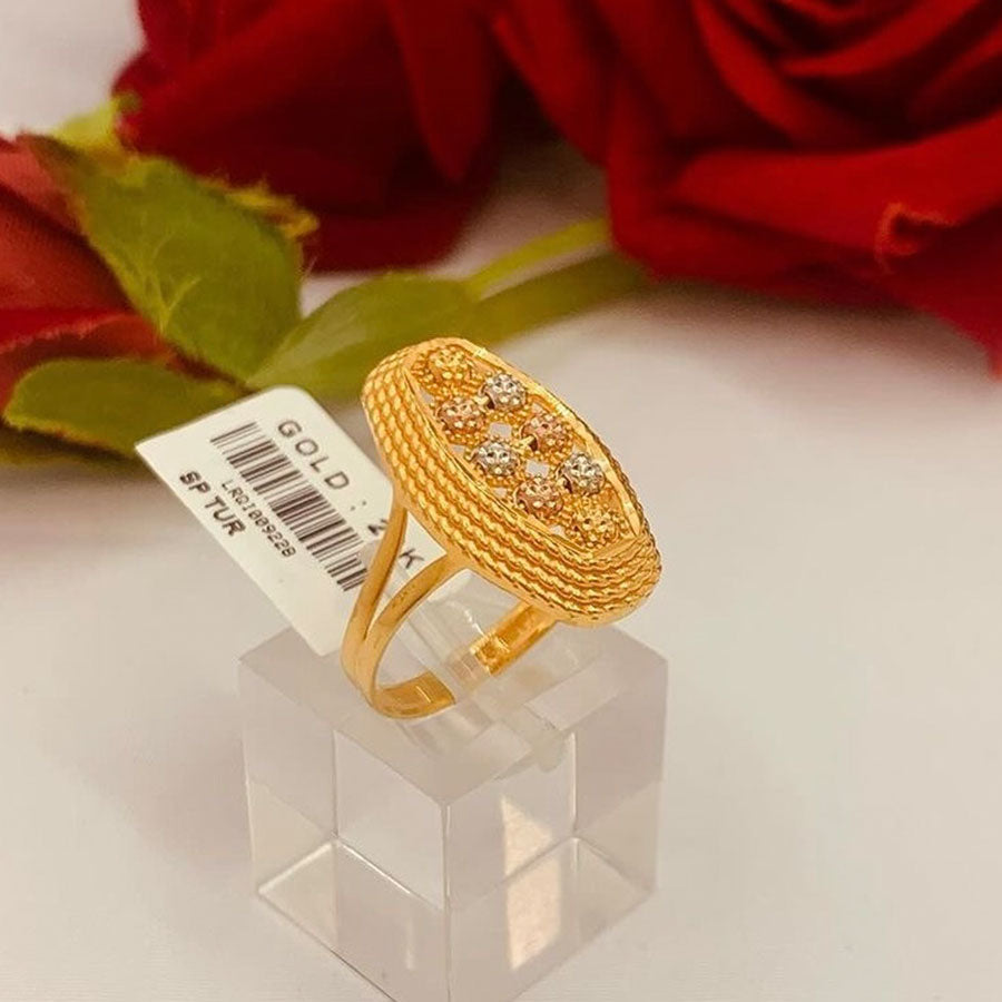 Ladies Ring