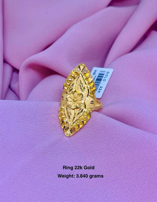 Ladies Ring