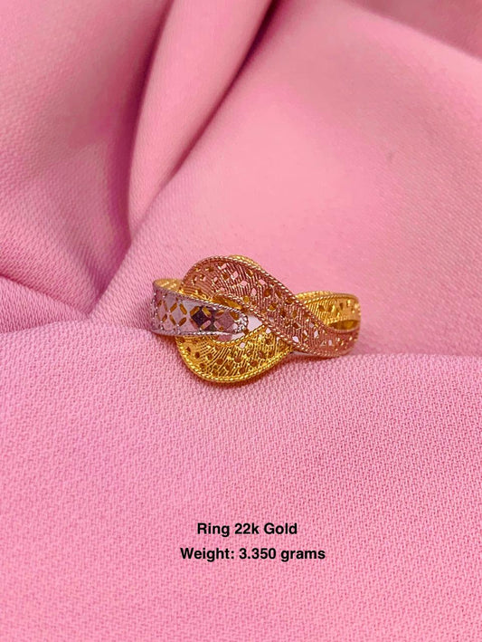 Ladies Ring
